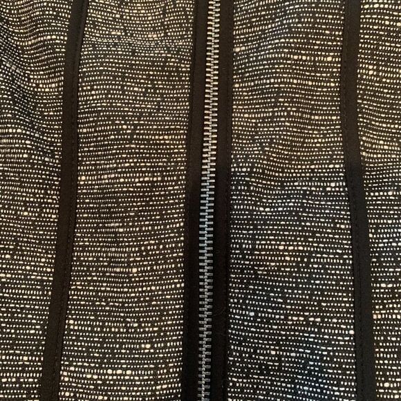 Vince Camuto Black Textured Zip Front Blazer Jacket Size 14 - Picture 5 of 7